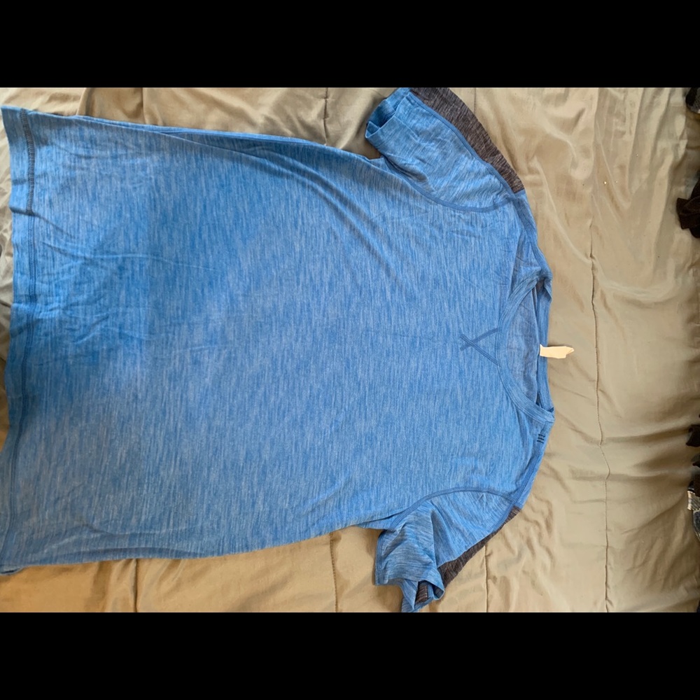 lulu workout top